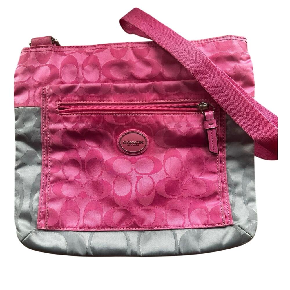 Vintage Coach Y2K Pink Grey File Bag Crossbody Nylon Signature Logo Purse
